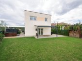 Prodej bytu, 4+kk, 95 m²