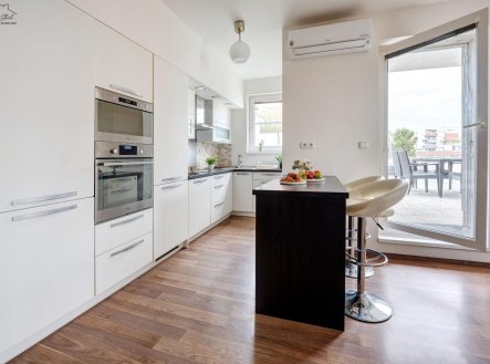 Prodej bytu, 3+kk, 94 m²