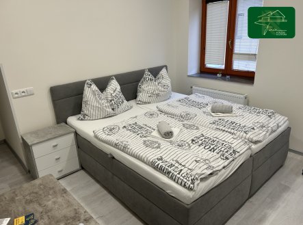 Prodej nájemního domu, 180 m²