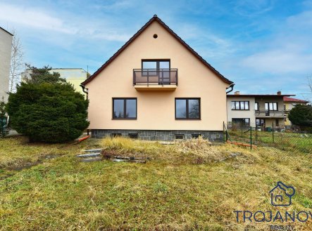 Pronájem domu/vily, 250 m²