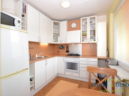Pronájem bytu, 2+kk, 61 m²