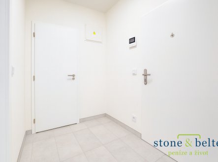 Pronájem bytu, 1+kk, 31 m²