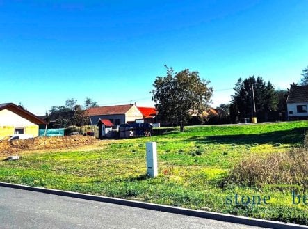 Prodej pozemku pro bydlení, 677 m²