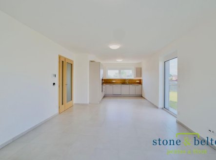 Pronájem domu/vily, 110 m²