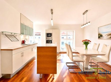 Prodej bytu, 3+kk, 134 m²