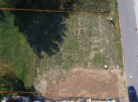 Prodej pozemku pro bydlení, 677 m²