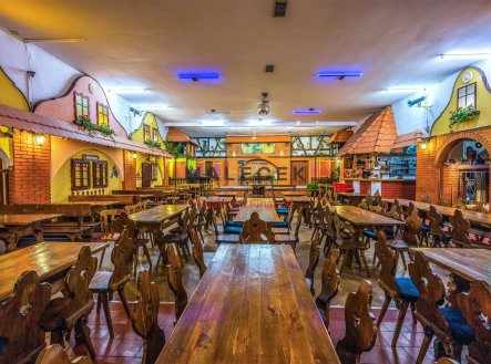 Prodej restaurace, 592 m²