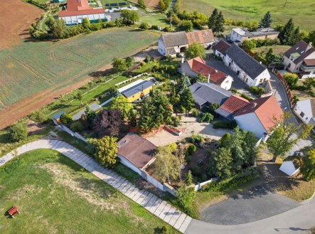 Prodej pozemku pro bydlení, 833 m²