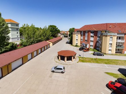 bytu, 2+1, 56 m²