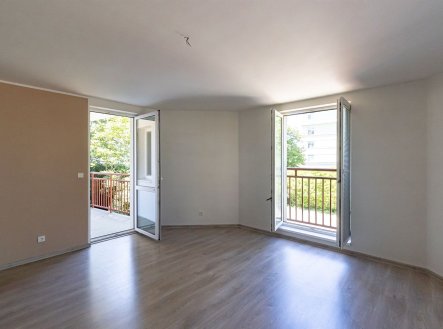 bytu, 3+1, 93 m²