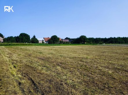 Prodej pozemku pro bydlení, 1 400 m²