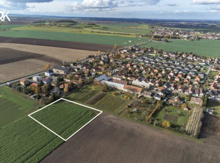 Prodej pozemku pro bydlení, 1 400 m²