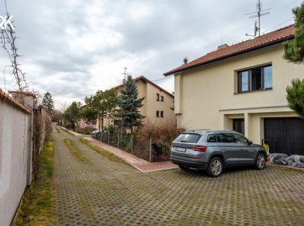 Prodej pozemku pro bydlení, 7 747 m²