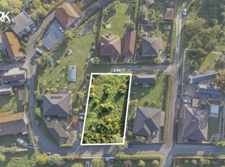 Prodej pozemku pro bydlení, 1 068 m²
