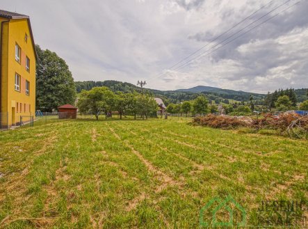Prodej pozemku pro komerční výstavbu, 1 608 m²