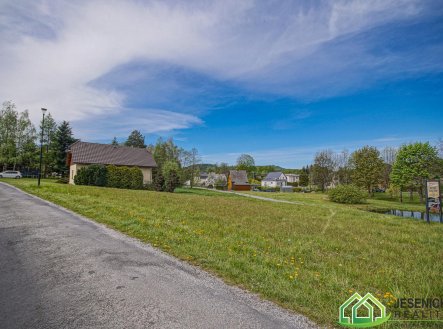 Prodej pozemku pro bydlení, 944 m²