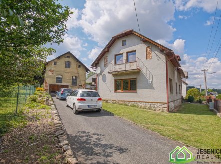 Prodej domu/vily, 278 m²