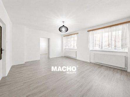 Pronájem bytu, 3+1, 80 m²