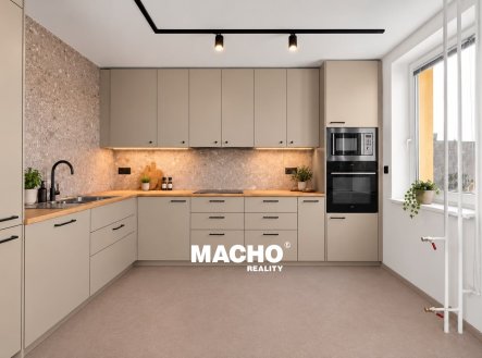 Pronájem bytu, 3+kk, 65 m²