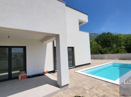 2 | Prodej - dům/vila, 250 m²