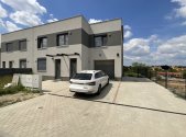 Prodej bytu, 4+kk, 105 m²