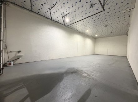 Pronájem komerčního objektu, sklad, 150 m²