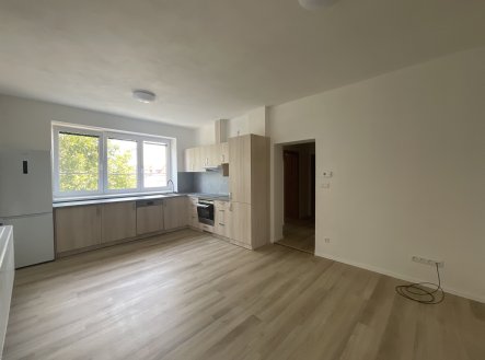 Pronájem bytu, 3+kk, 75 m²