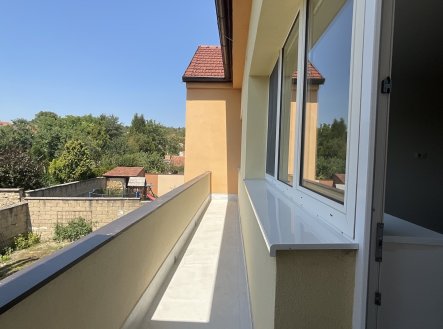 Pronájem bytu, 3+kk, 78 m²