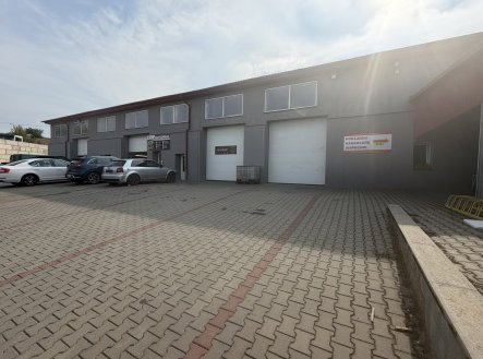 Pronájem komerčního objektu, sklad, 104 m²