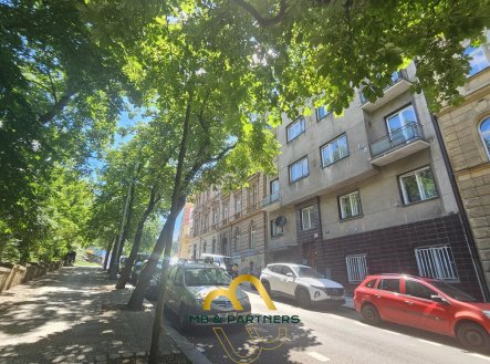 Pronájem bytu, 2+1, 75 m²