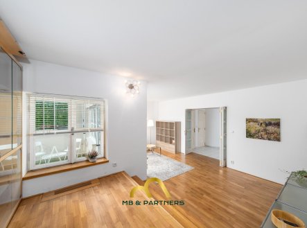 Pronájem bytu, 3+kk, 85 m²