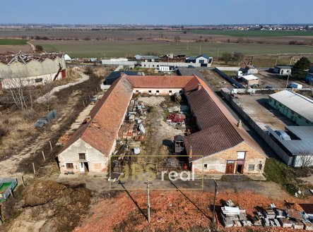Prodej komerčního objektu, sklad, 1 271 m²