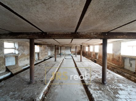 Prodej komerčního objektu, sklad, 1 271 m²