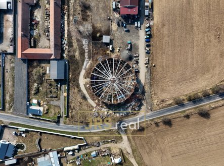 Prodej pozemku pro komerční výstavbu, 2 465 m²