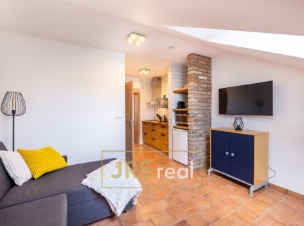 Pronájem bytu, 2+kk, 34 m²