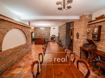 Prodej hotel, 468 m²