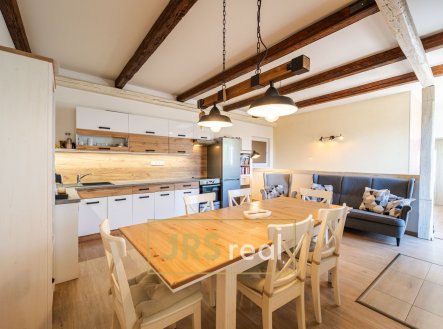 Prodej komerčního objektu, sklad, 264 m²