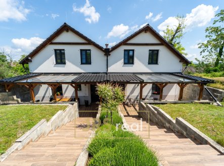 Prodej hotel, 538 m²