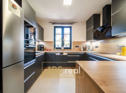 Prodej hotel, 538 m²