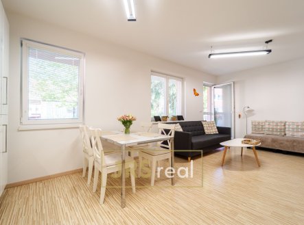 Prodej bytu, 3+kk, 63 m²