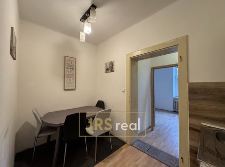 Pronájem bytu, 3+1, 40 m²