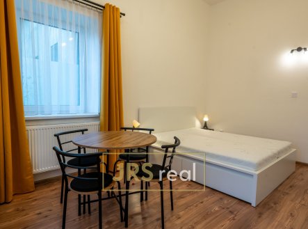 Pronájem bytu, 1+kk, 30 m²