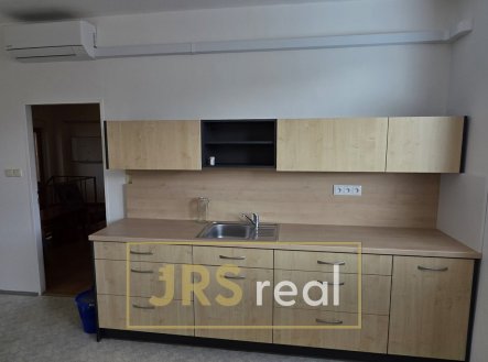 Pronájem kanceláře, 34 m²