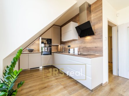 Prodej bytu, 2+kk, 75 m²