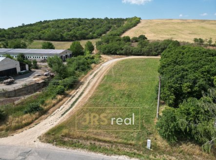 Prodej pozemku pro komerční výstavbu, 3 025 m²