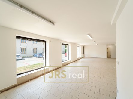Pronájem kanceláře, 180 m²