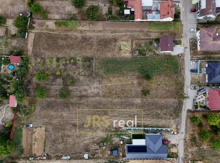 Prodej pozemku pro bydlení, 1 753 m²