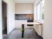 Pronájem bytu, 1+kk, 32 m²