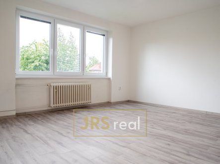 Pronájem bytu, 1+kk, 32 m²