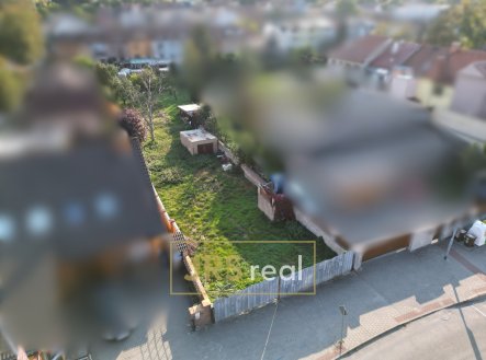 Prodej pozemku pro bydlení, 896 m²